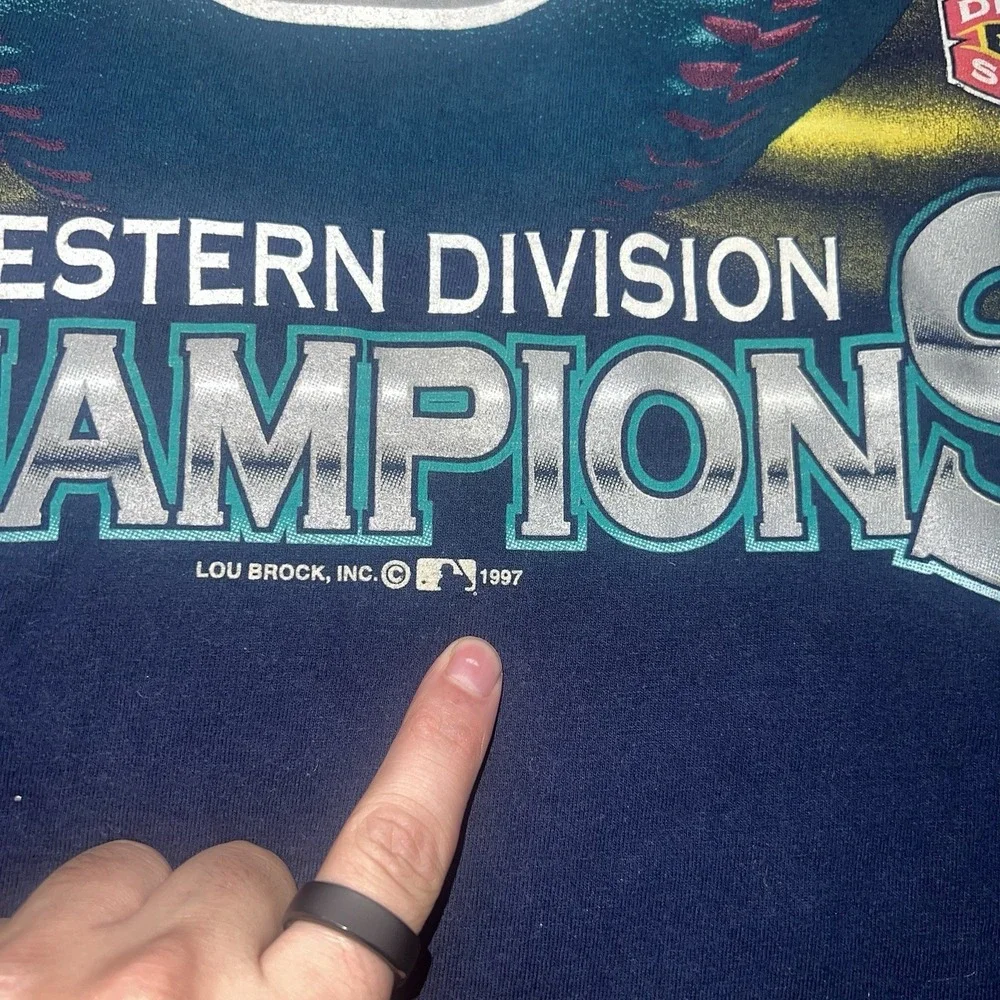 Vintage 1997 Seattle Mariners Western Division Champions T-Shirt Men's 2XL - Picture 3 of 8